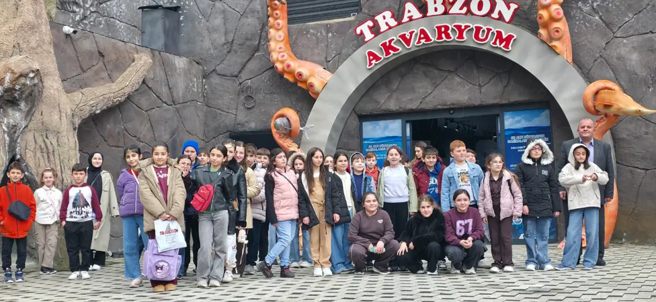 Torullu Öğrenciler Trabzon’da bilimle buluştu 3