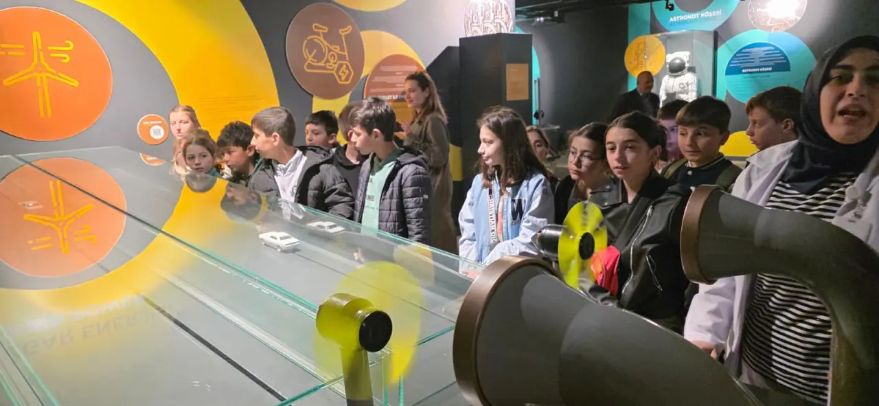 Torullu Öğrenciler Trabzon’da bilimle buluştu 13