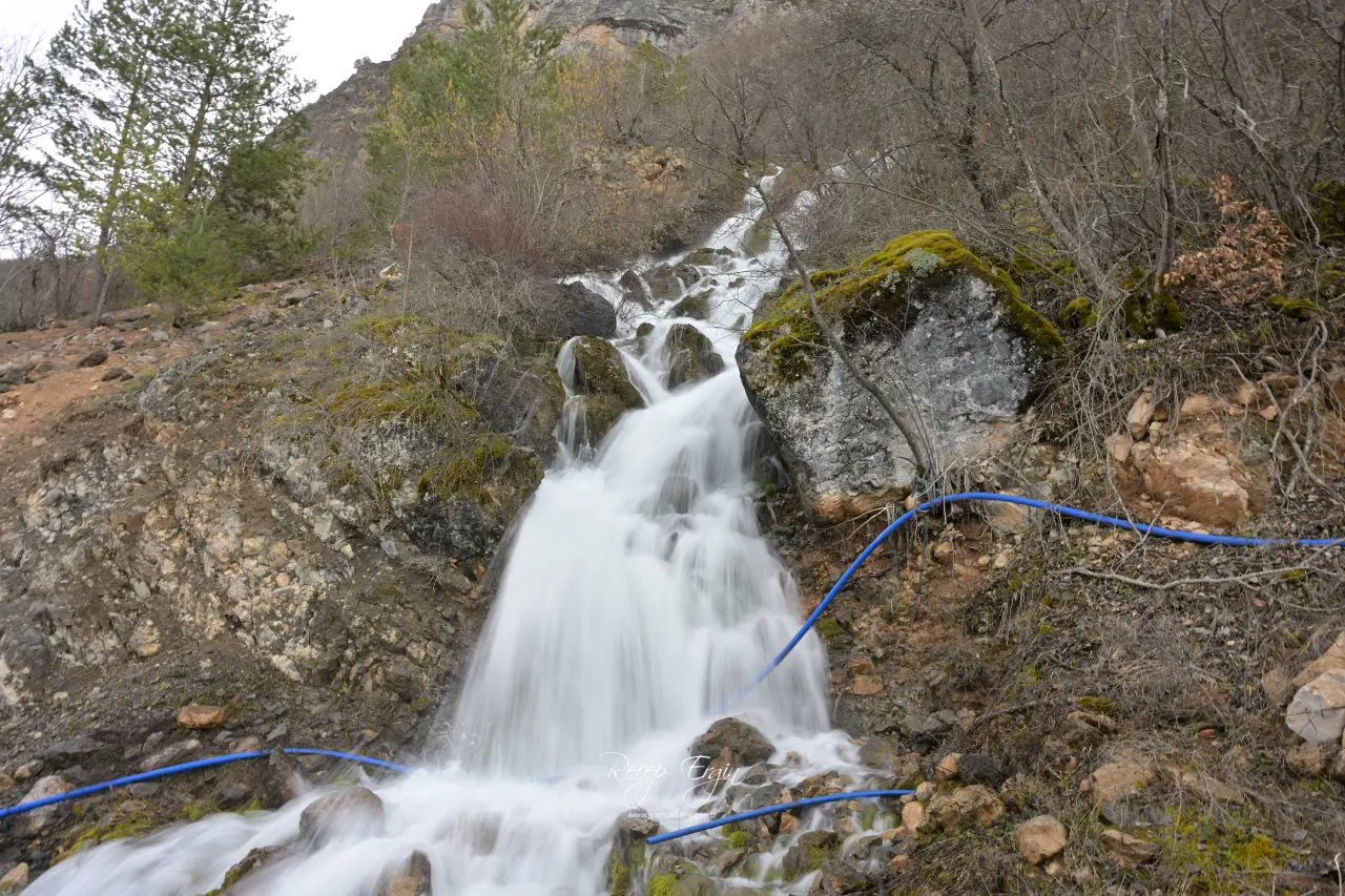 Torul'un Gizemli Su Kaynakları: Gülaçar Köyü’nde Mevsimsel Doğa Olayı 14