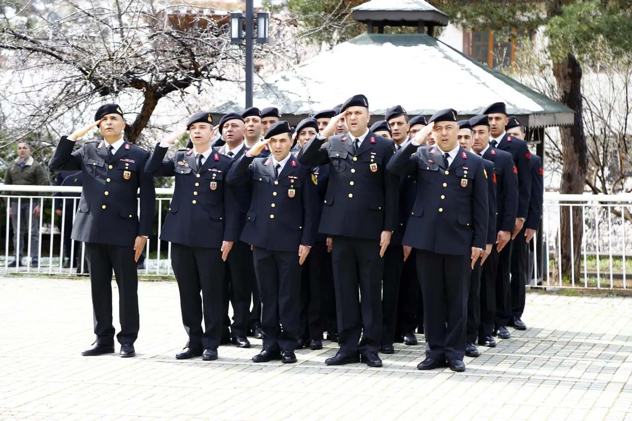 Türk Polis Teşkilatının 181. Kuruluş Yıldönümü Gümüşhane’de çeşitli etkinliklerle kutlandı 13