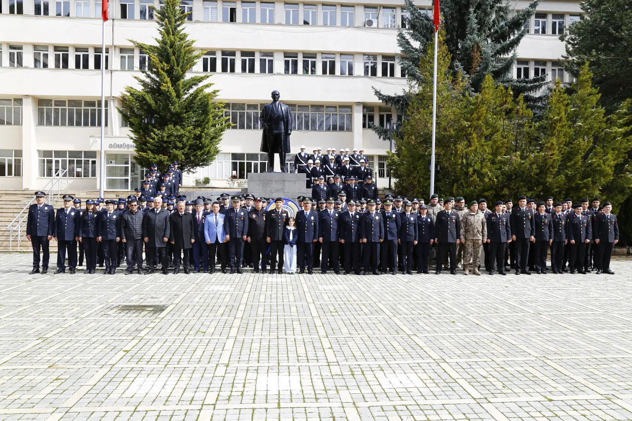 Türk Polis Teşkilatının 181. Kuruluş Yıldönümü Gümüşhane’de çeşitli etkinliklerle kutlandı 17
