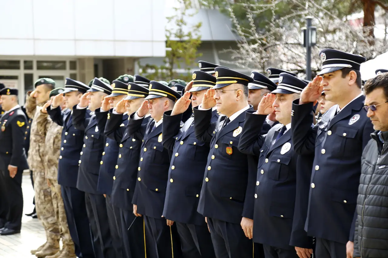 Türk Polis Teşkilatının 181. Kuruluş Yıldönümü Gümüşhane’de çeşitli etkinliklerle kutlandı 7
