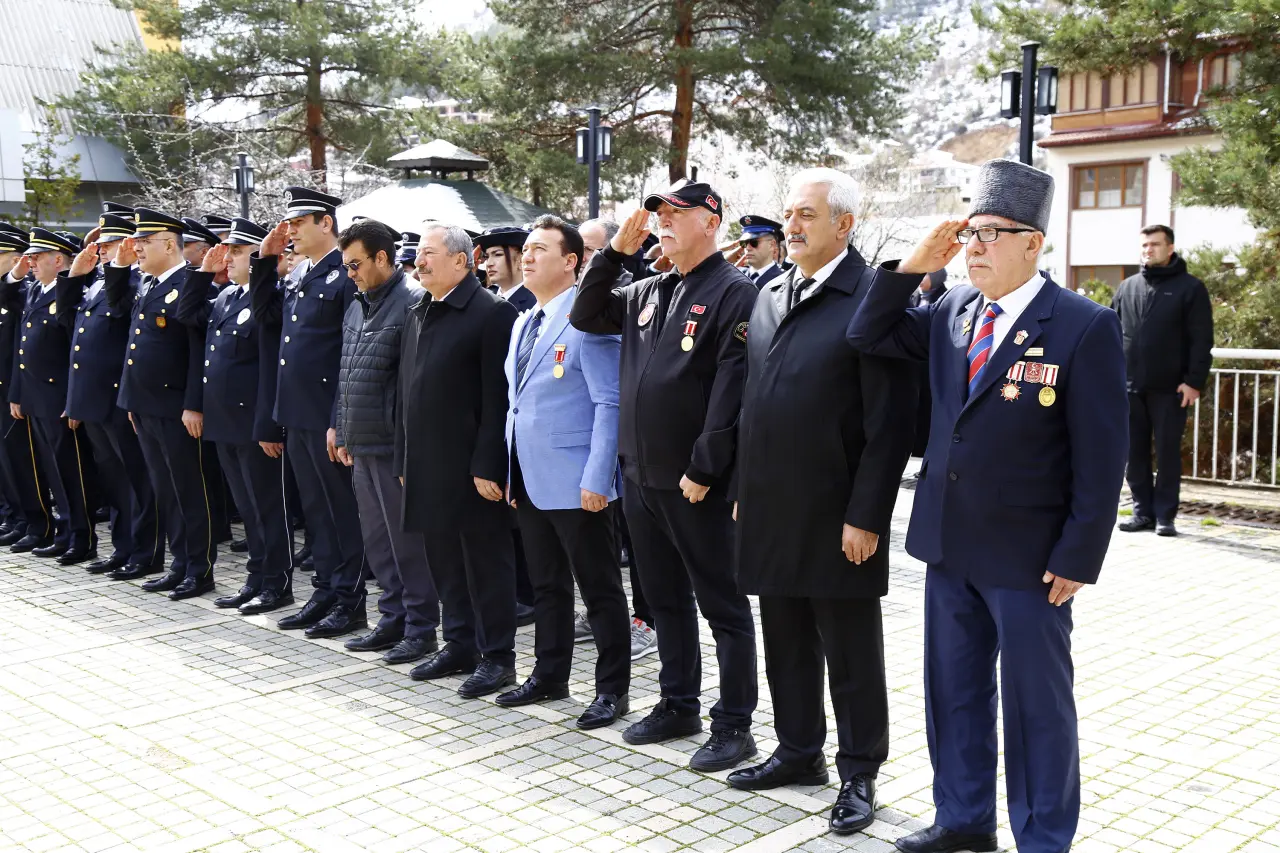 Türk Polis Teşkilatının 181. Kuruluş Yıldönümü Gümüşhane’de çeşitli etkinliklerle kutlandı 5