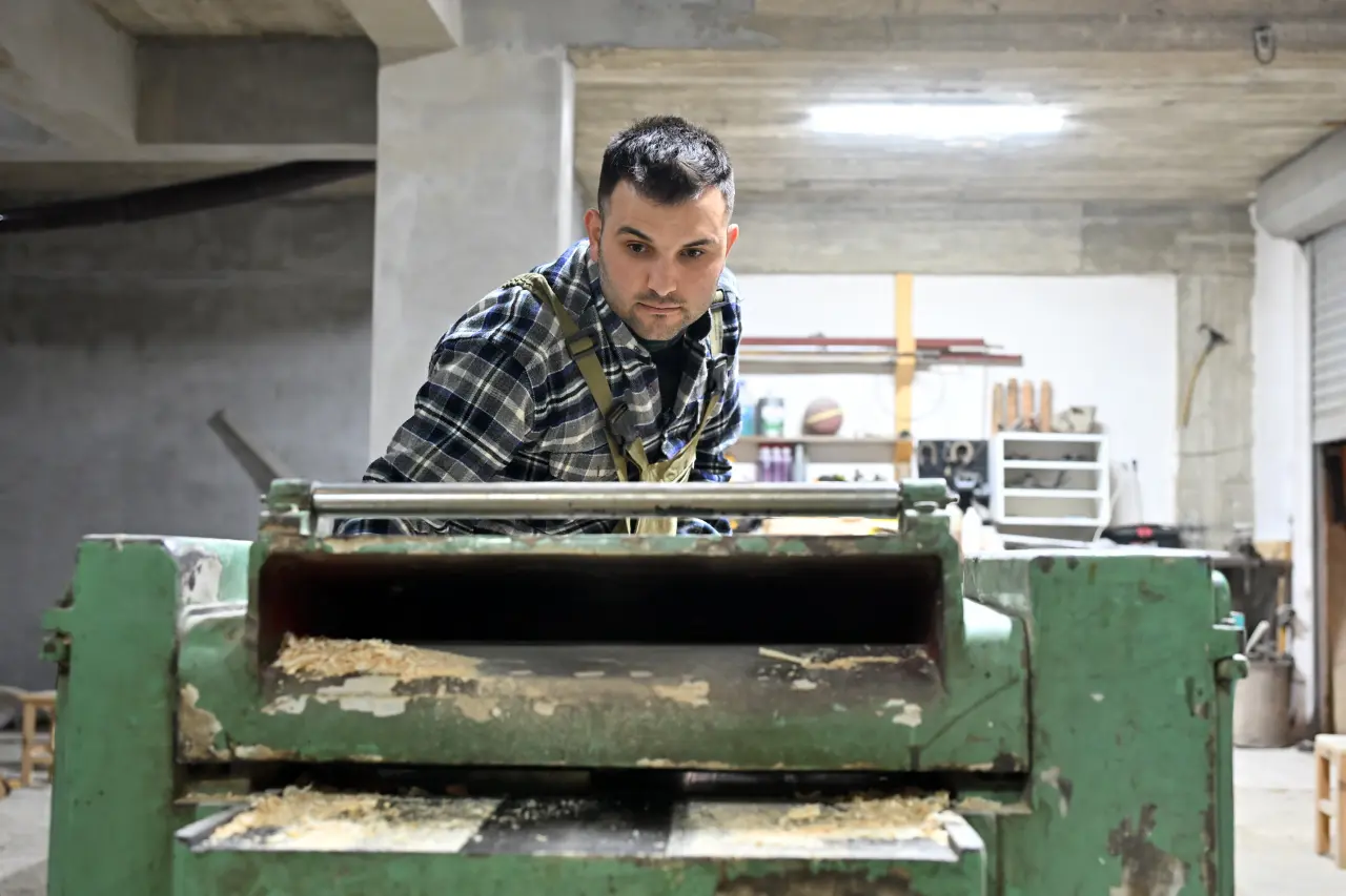 Yarım Günlük İşi 20 Dakikaya İndirdi: Sosyal Medyada İzlenme Rekorları Kırıyor! 5