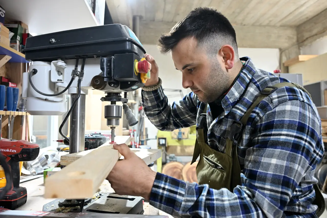 Yarım Günlük İşi 20 Dakikaya İndirdi: Sosyal Medyada İzlenme Rekorları Kırıyor! 7