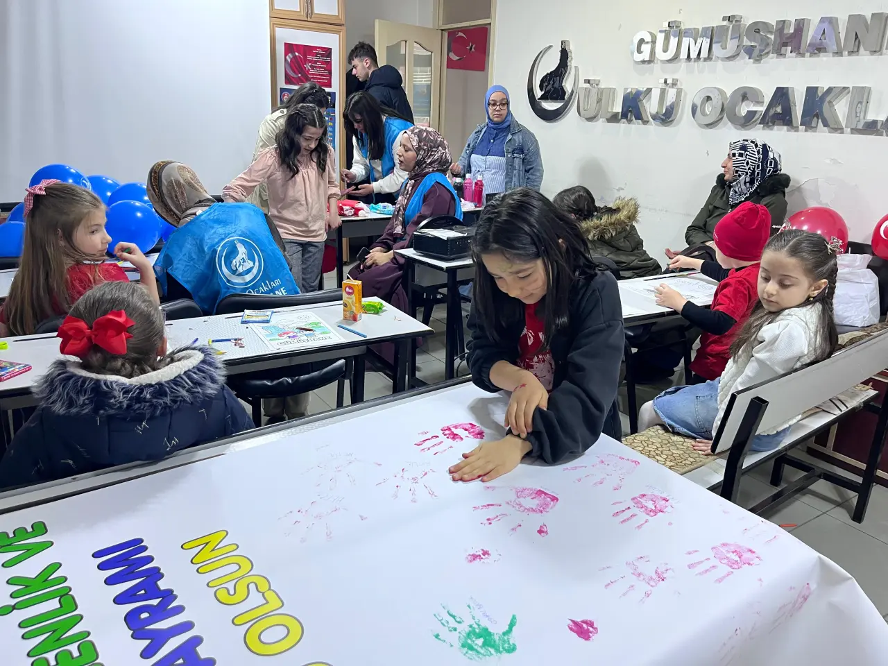 Ülkü Ocakları Gümüşhane İl Başkanlığı’ndan Kapsamlı 23 Nisan Kutlaması 5