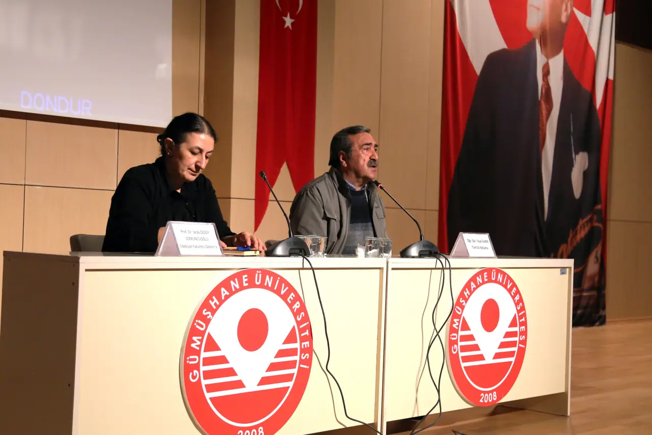 Gümüşhane Üniversitesi’nde 62. Kütüphaneler Haftası Coşkuyla Kutlandı 1