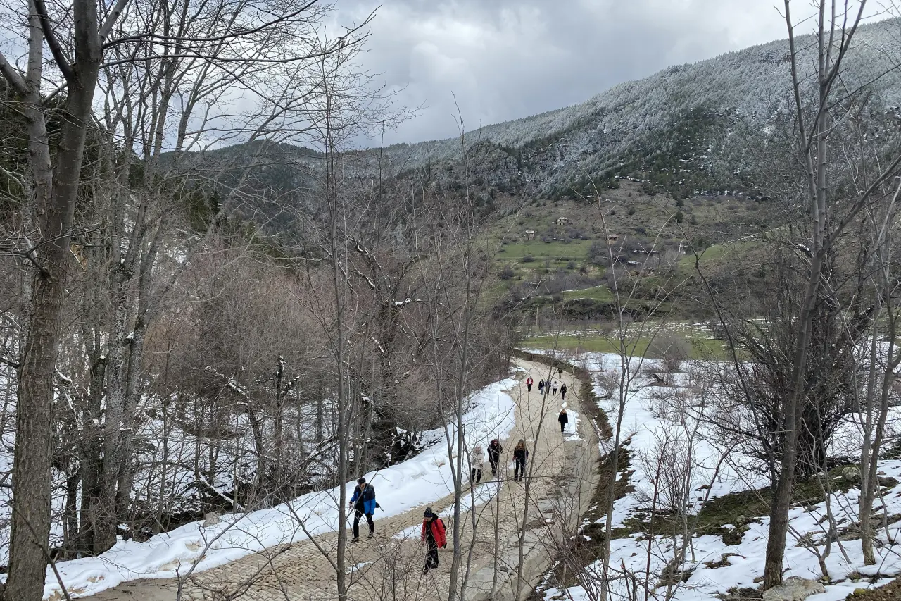 Zigana’da kışı ve baharı bir arada yaşadılar 3