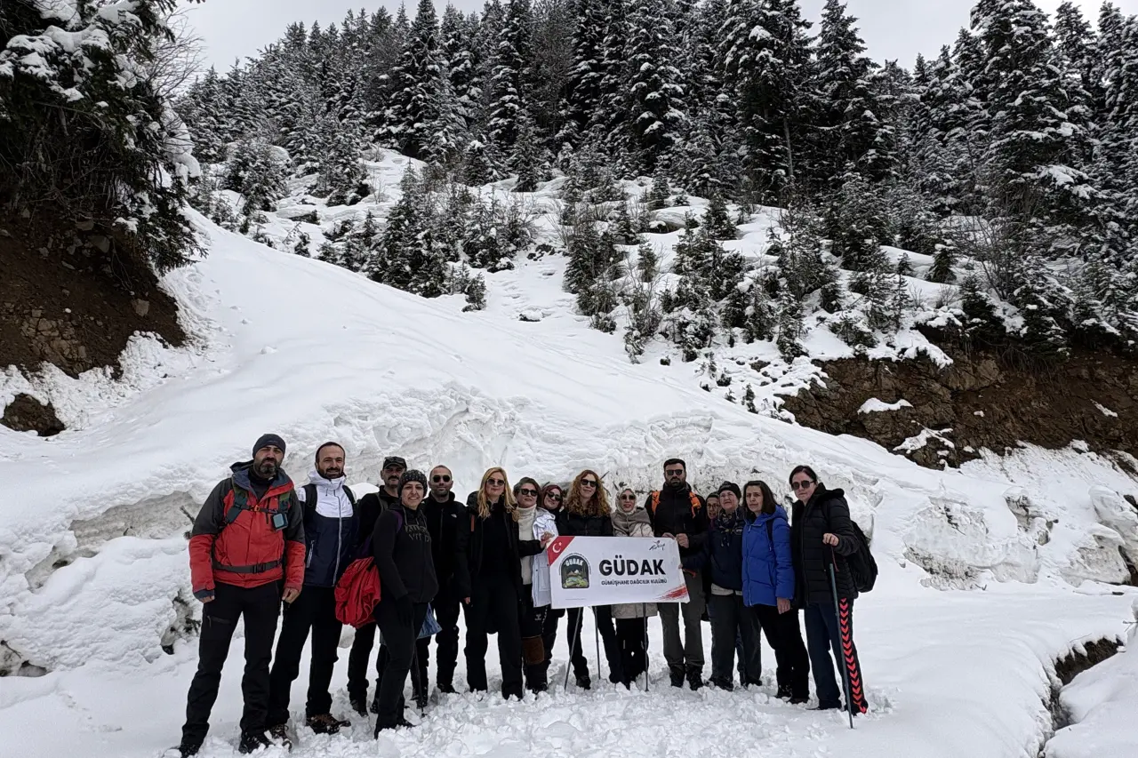 Zigana’da kışı ve baharı bir arada yaşadılar 6