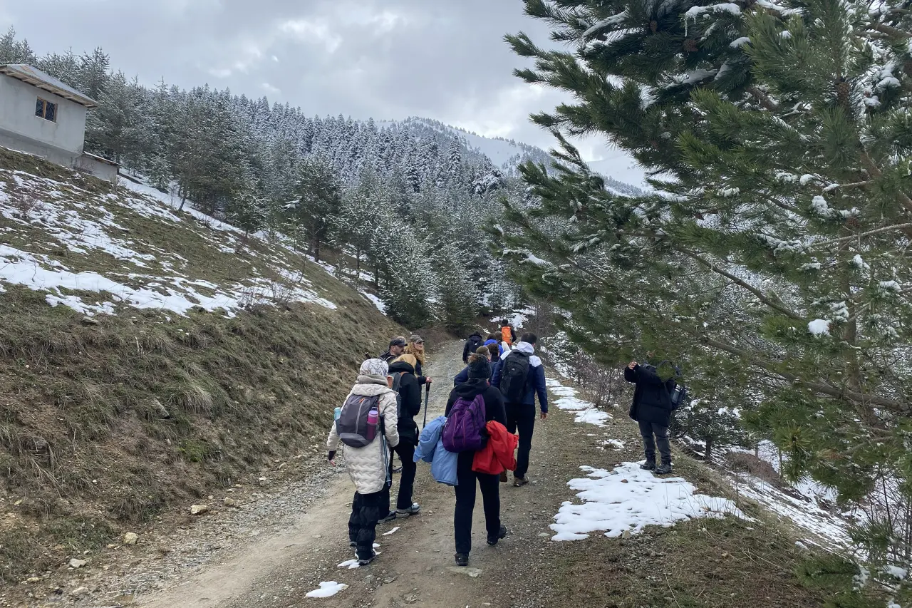 Zigana’da kışı ve baharı bir arada yaşadılar 4