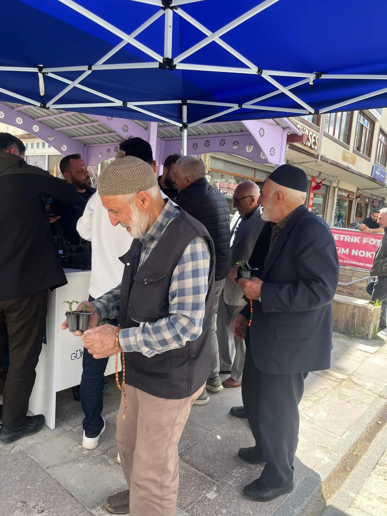 Anahtar Parti Gümüşhane İl Başkanlığı’ndan Yerli Üretime Stratejik Destek 4