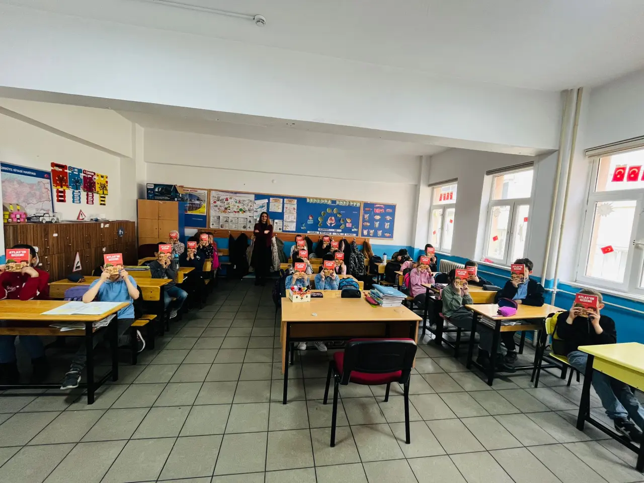Çocuklar Bu Kitabı Elinden Düşürmedi! İki Ayda Rekor Kırıp İkinci Baskıya Geçti 3