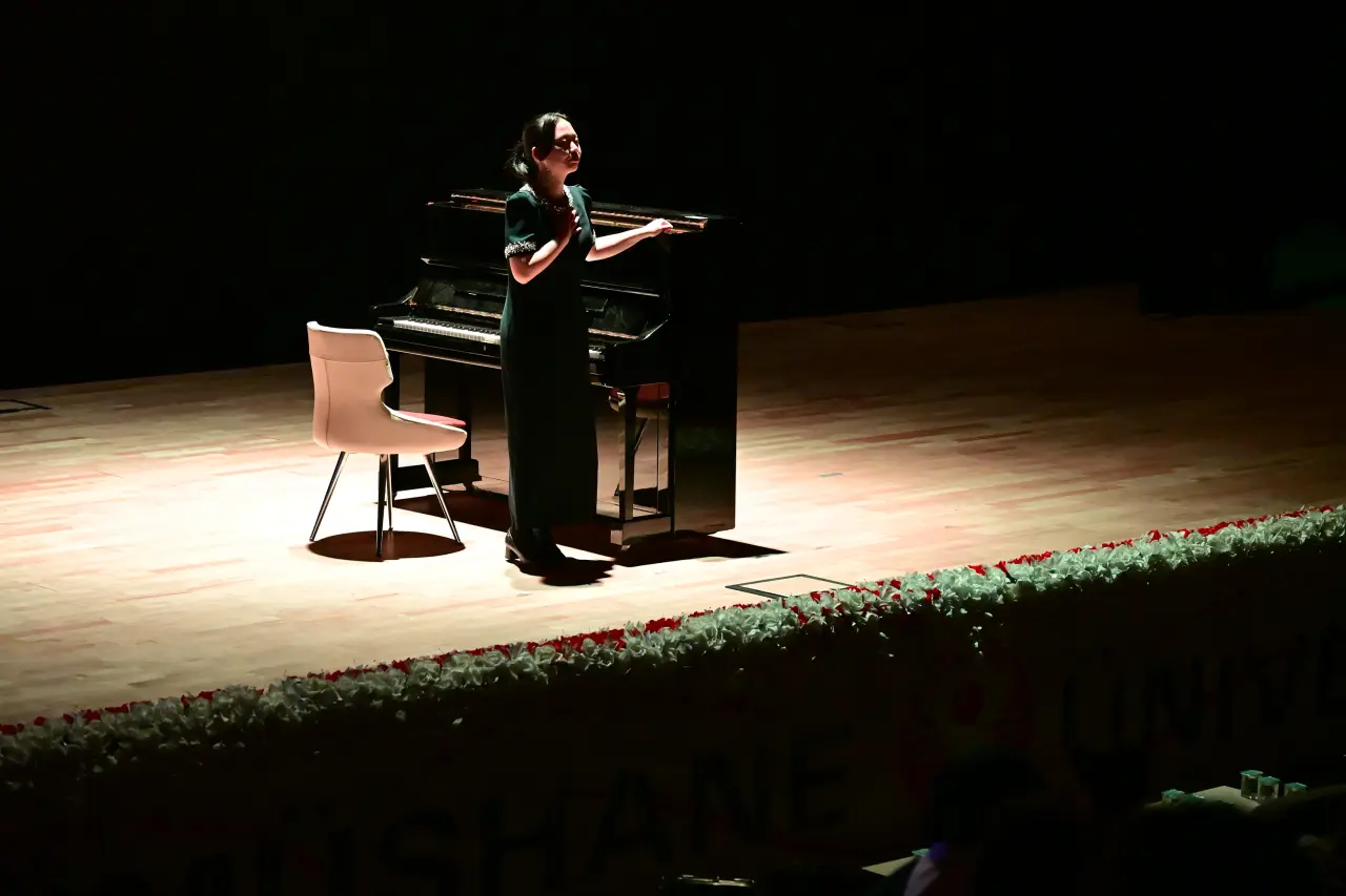 Dünyaca ünlü piyanist Dr. Belinda Chen Gümüşhane’yi büyüledi 14