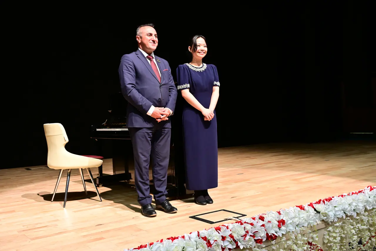 Dünyaca ünlü piyanist Dr. Belinda Chen Gümüşhane’yi büyüledi 22