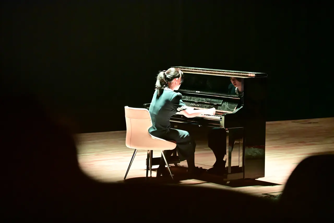Dünyaca ünlü piyanist Dr. Belinda Chen Gümüşhane’yi büyüledi 15