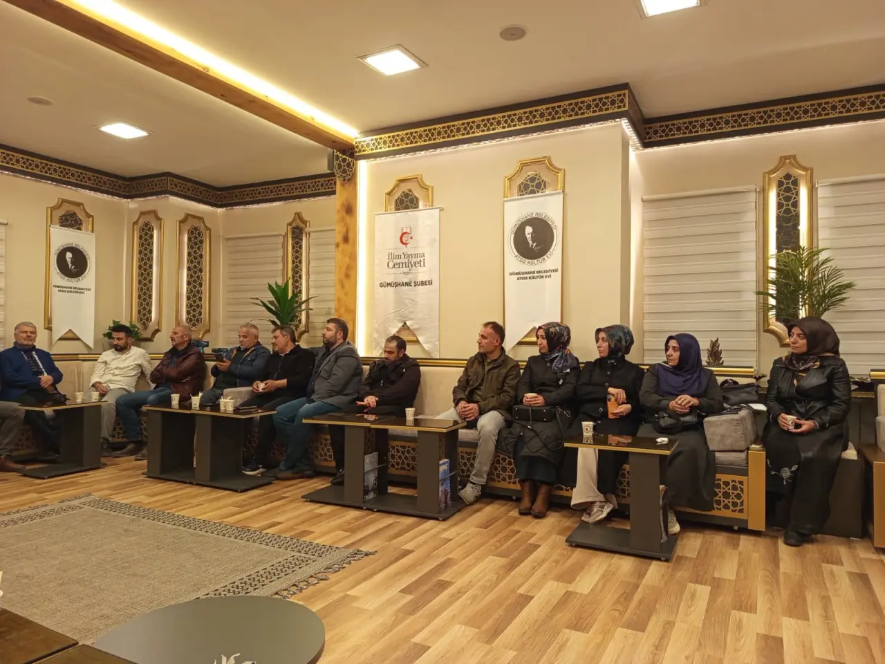 "Evde Konuşuyorsunuz Telefonunuza Reklamı Geliyor!" Prof. Dr. Emre Aslan'dan Çarpıcı Yapay Zeka Uyarısı 2