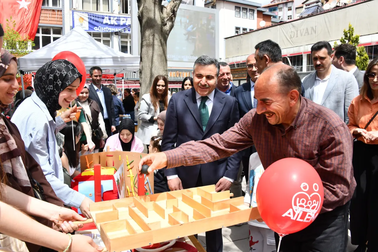 Fatih Parkı’nda Engel Tanımayan Buluşma: El Emeği Ürünler Göz Kamaştırdı 5