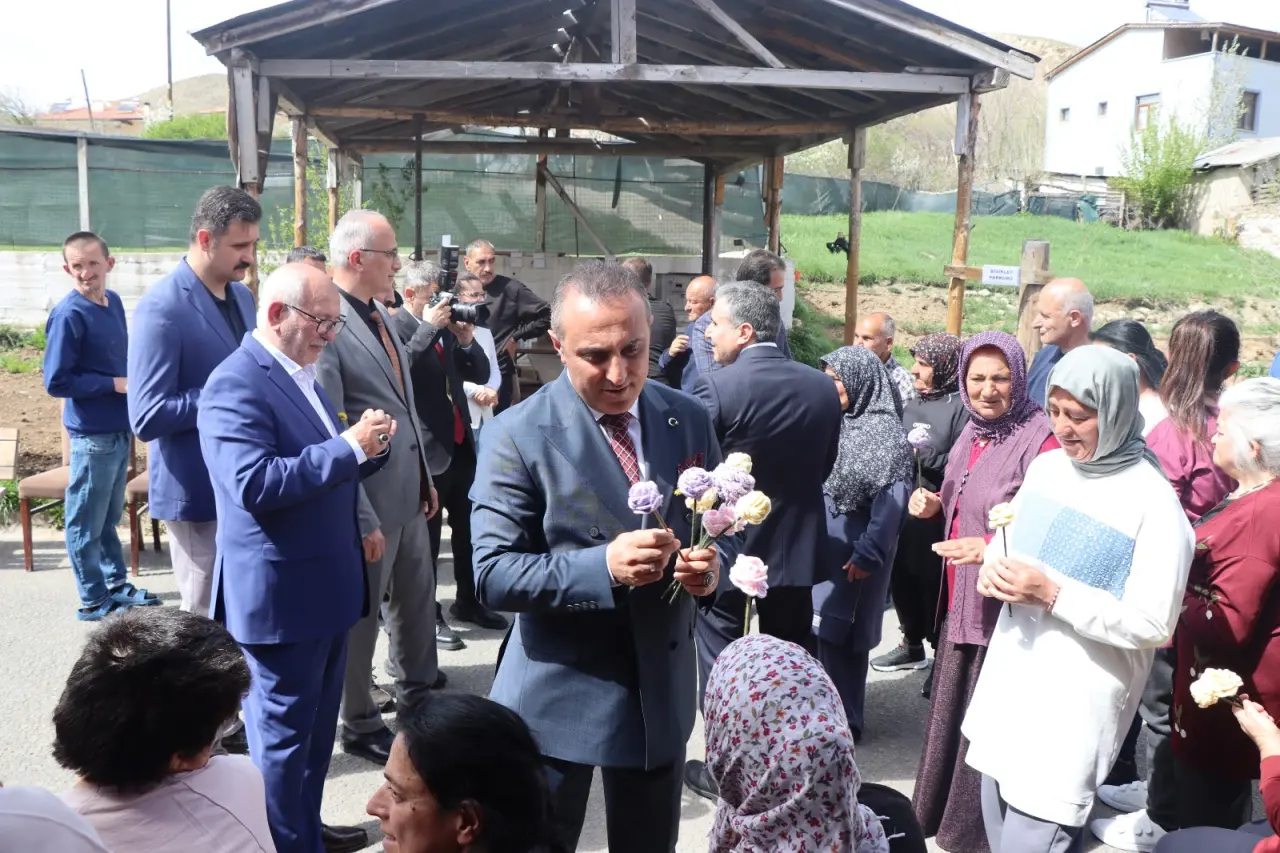 Gülen Yüzler Bakımevi’nde Afet Bilinci ve Toplumsal Duyarlılık Buluşması Gerçekleştirildi 18