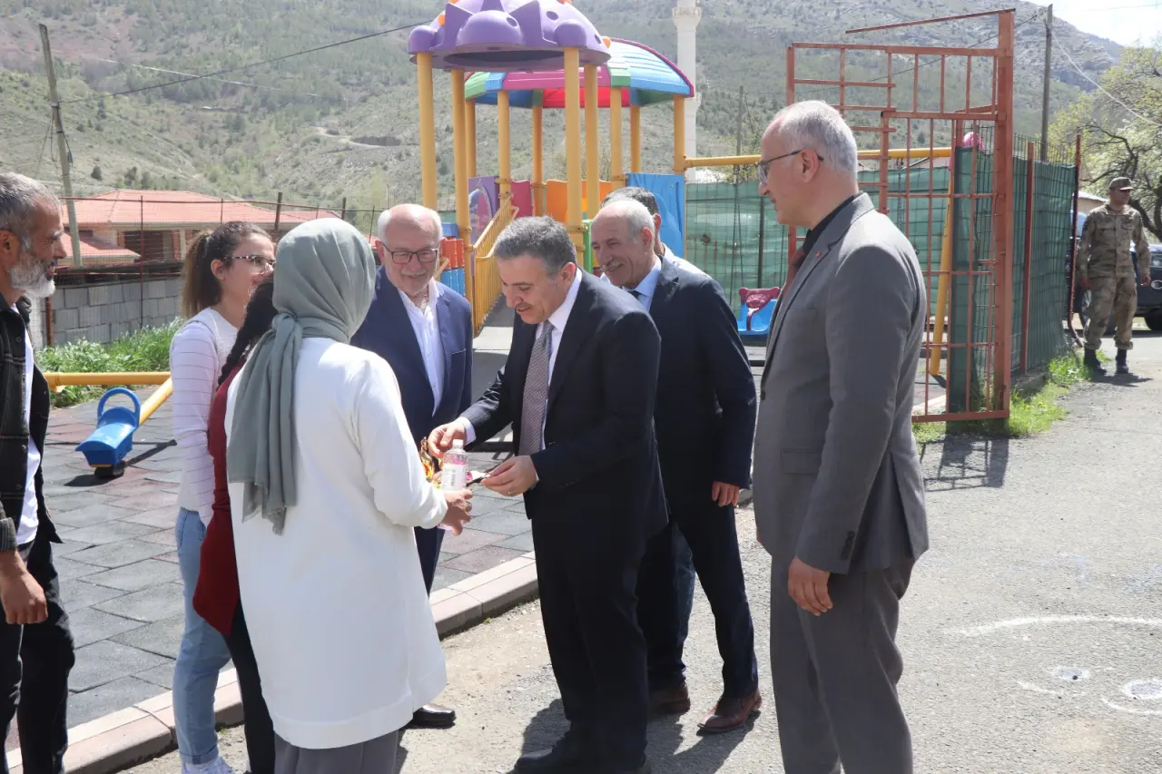 Gülen Yüzler Bakımevi’nde Afet Bilinci ve Toplumsal Duyarlılık Buluşması Gerçekleştirildi 1