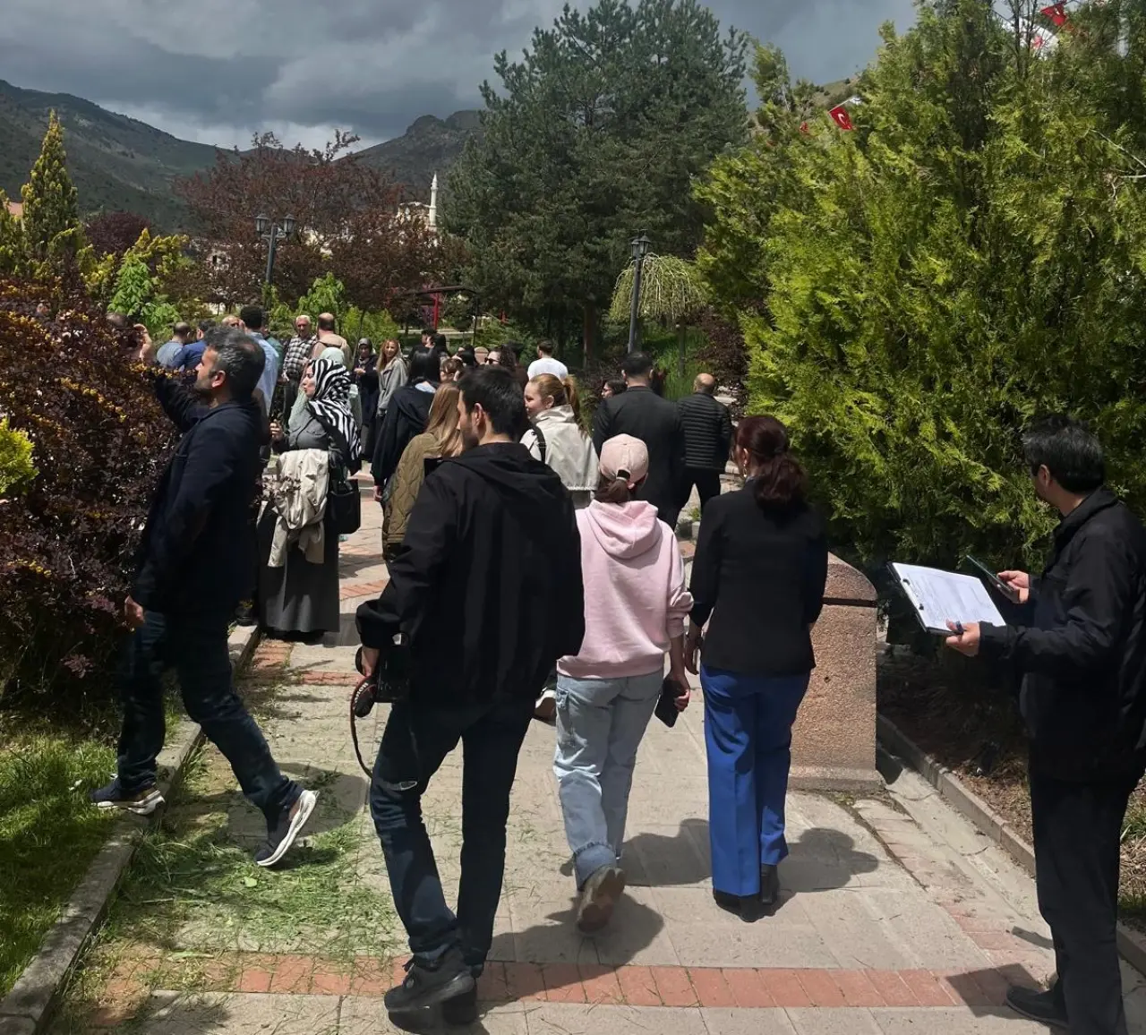 Gümüşhane Üniversitesinde Geniş Katılımlı Acil Durum Tahliye Tatbikatı Gerçekleştirildi 3