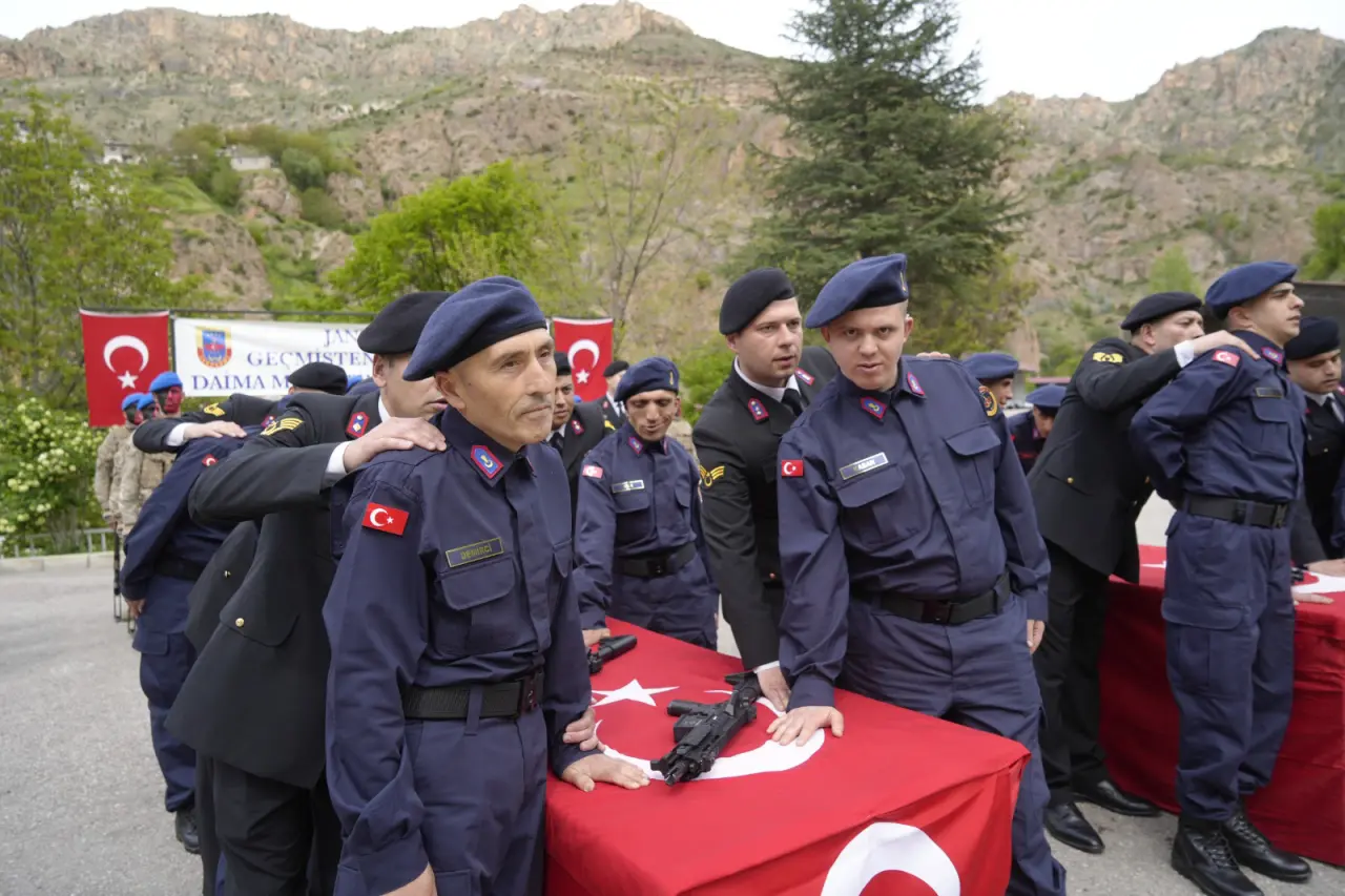 Gümüşhane’de 9 özel birey bir günlüğüne Mehmetçik oldu 75