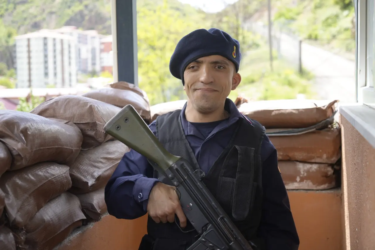Gümüşhane’de 9 özel birey bir günlüğüne Mehmetçik oldu 73