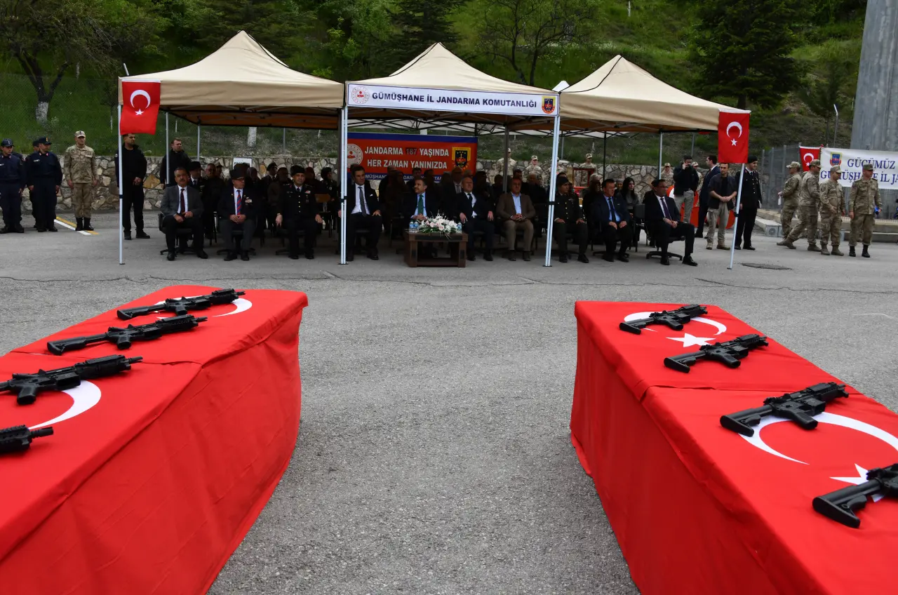 Gümüşhane’de 9 özel birey bir günlüğüne Mehmetçik oldu 5