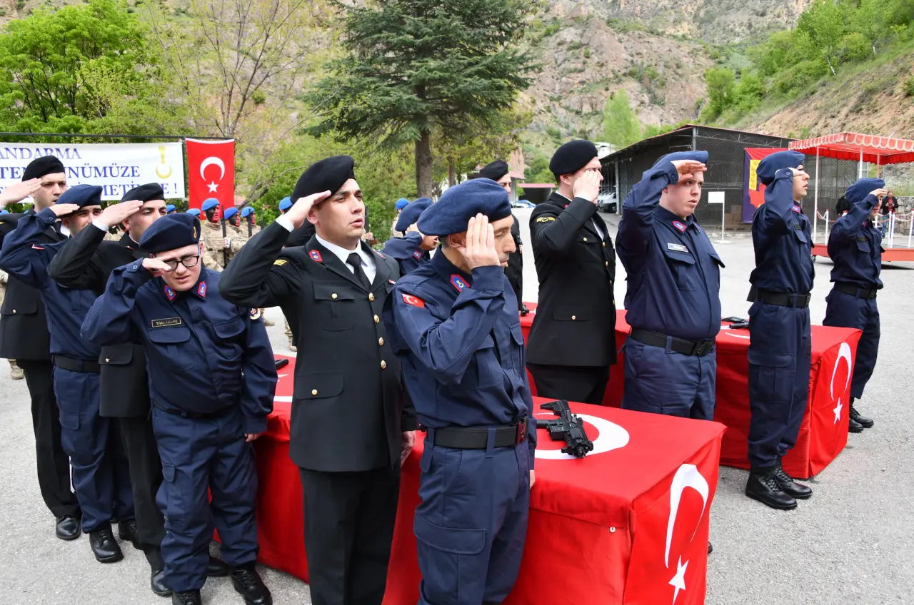 Gümüşhane’de 9 özel birey bir günlüğüne Mehmetçik oldu 25