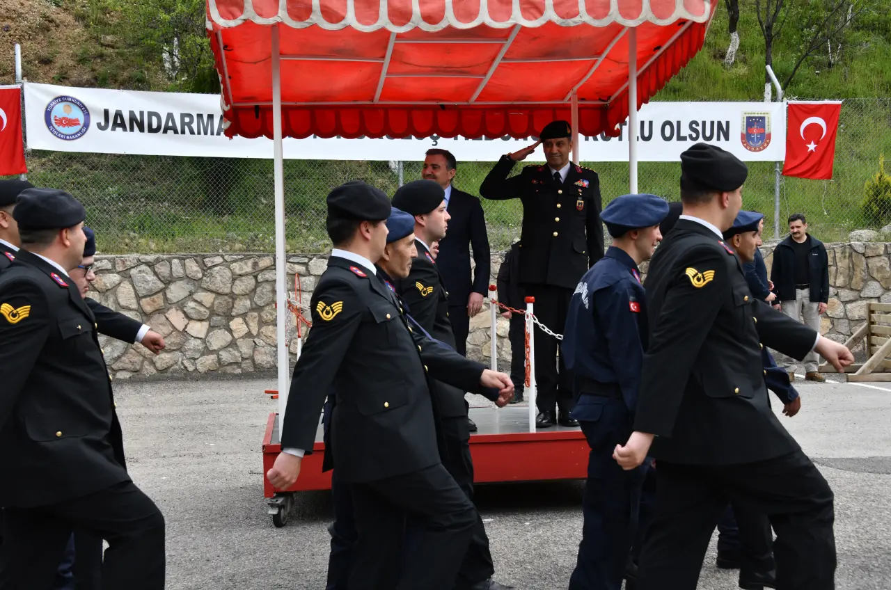 Gümüşhane’de 9 özel birey bir günlüğüne Mehmetçik oldu 18