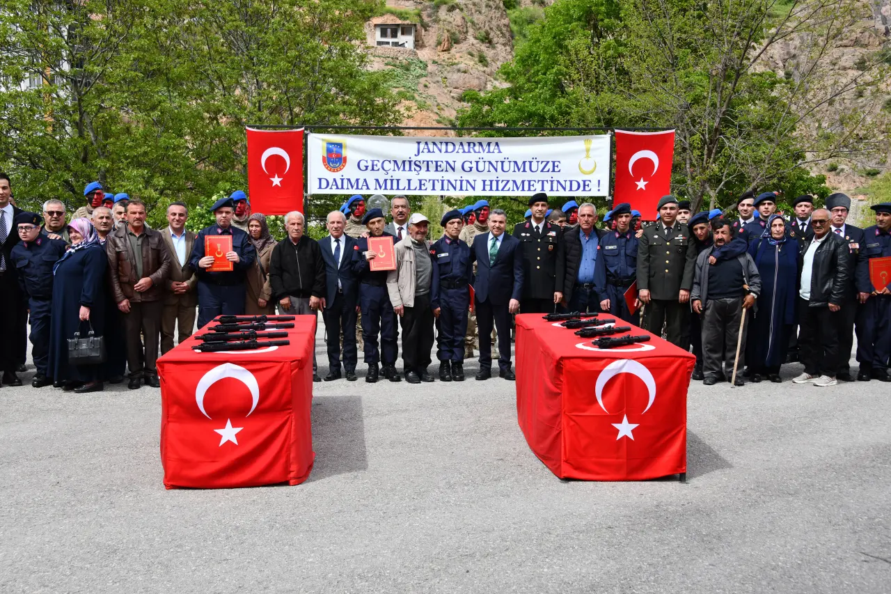 Gümüşhane’de 9 özel birey bir günlüğüne Mehmetçik oldu 46
