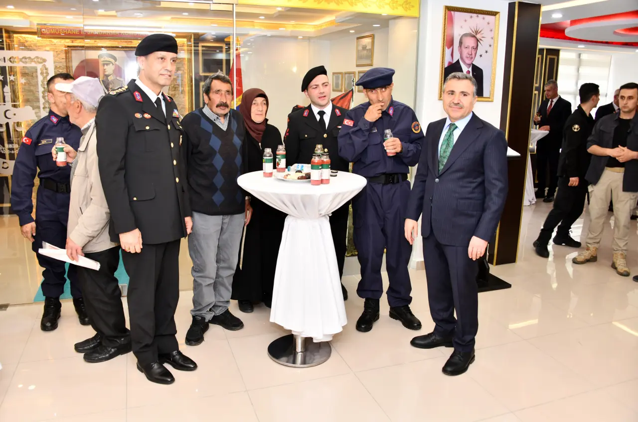 Gümüşhane’de 9 özel birey bir günlüğüne Mehmetçik oldu 60
