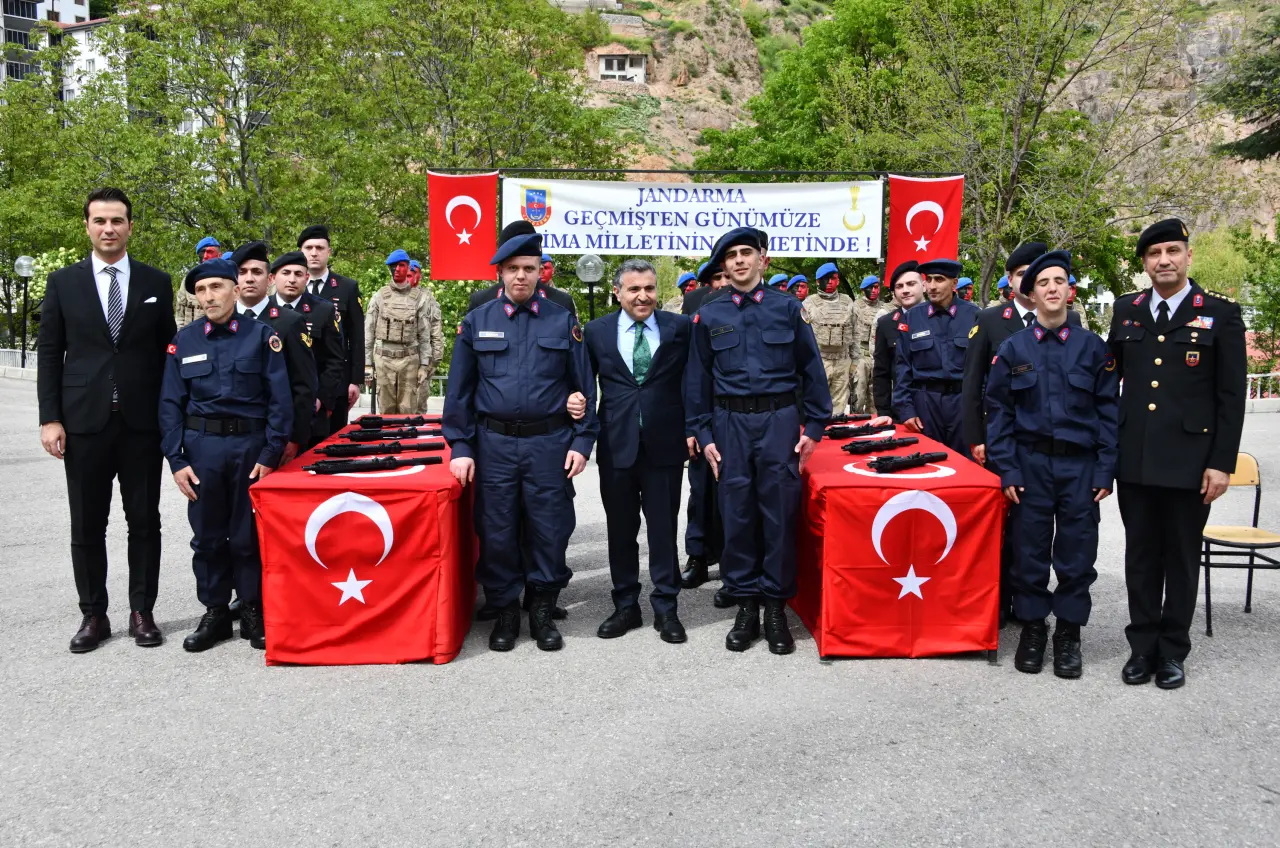 Gümüşhane’de 9 özel birey bir günlüğüne Mehmetçik oldu 9
