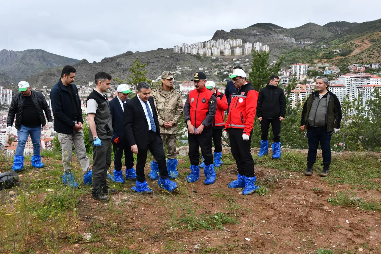 Gümüşhane'de "Orman Benim" Kampanyası: Vali Cevdet Atay Farkındalık Etkinliğine Katıldı 4