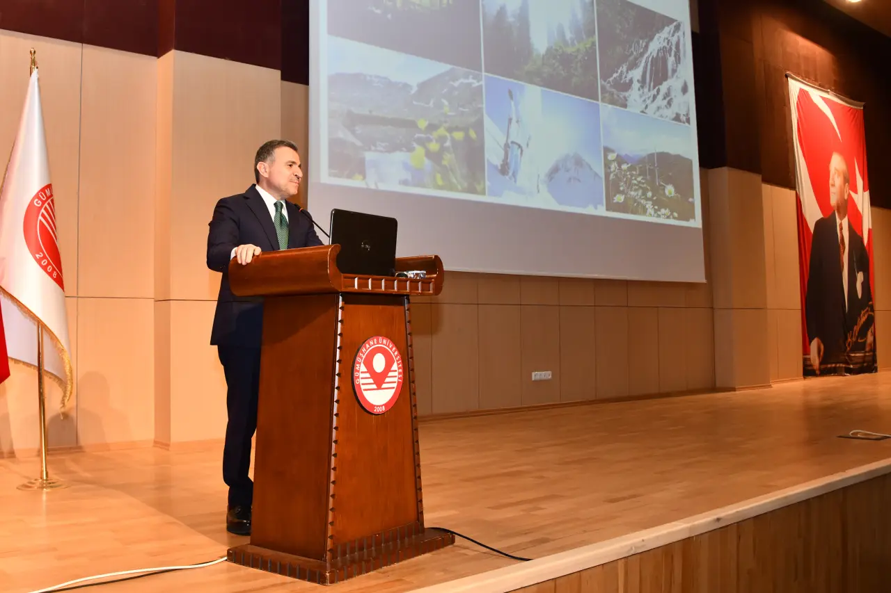 Gümüşhane’de TUREB heyeti şehrin turizm geleceği için bir araya geldi 14