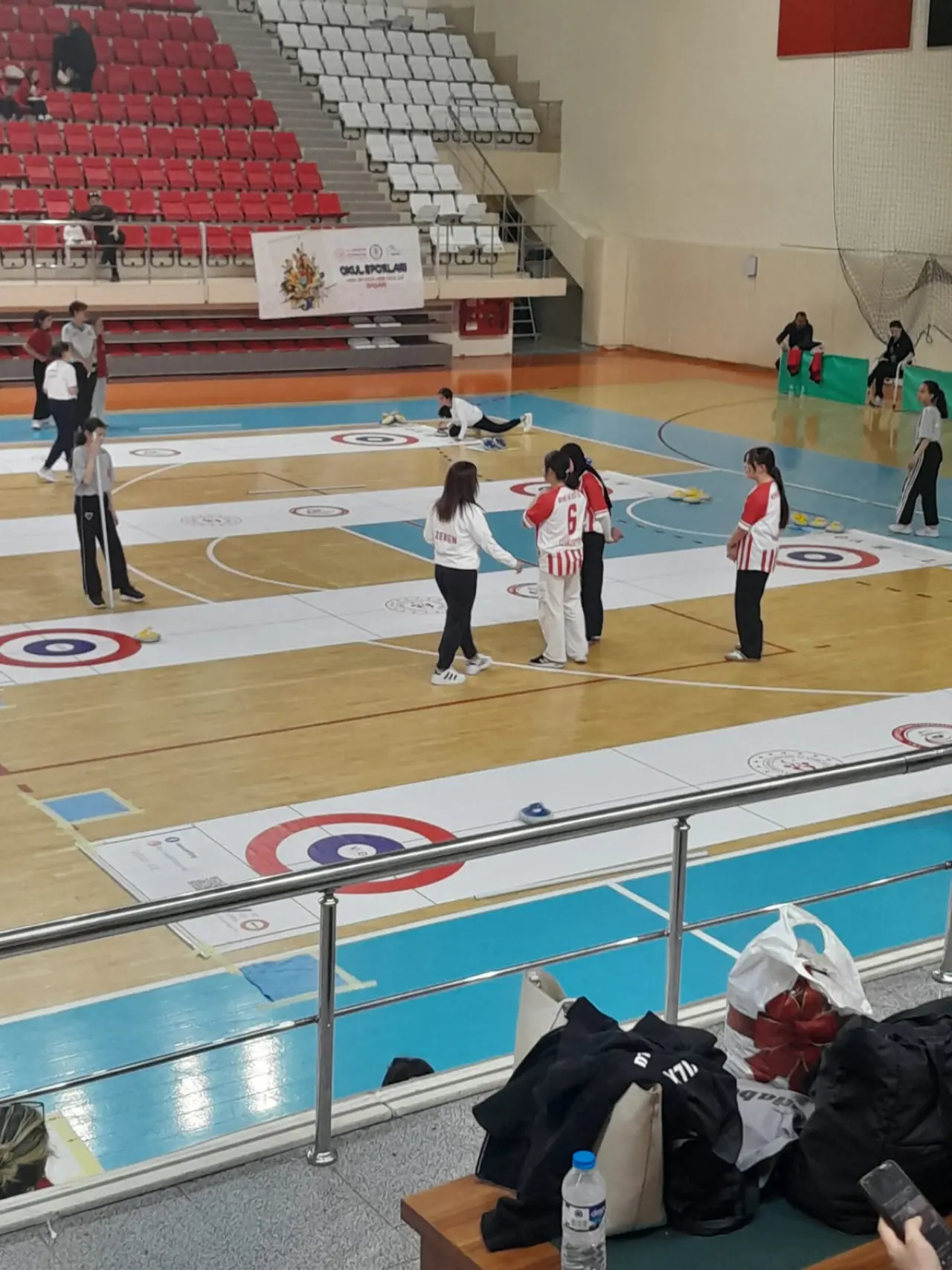 Gümüşhaneli Öğrenciler Floor Curling Bölge Yarışmalarında Şampiyon Oldu 2
