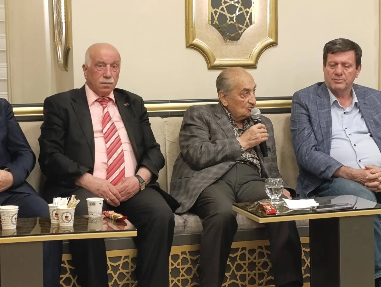 Gümüşhane’nin Basın Çınarı Turan Tuğlu, Şehrin Dününü ve Bugününü Anlattı 2