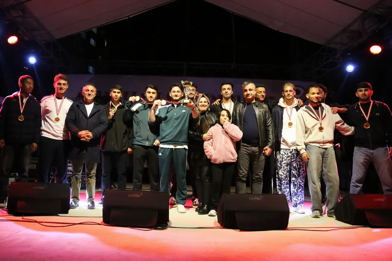 Günifest Bahar Şenlikleri İkinci Gününde Coşku Zirveye Ulaştı 11