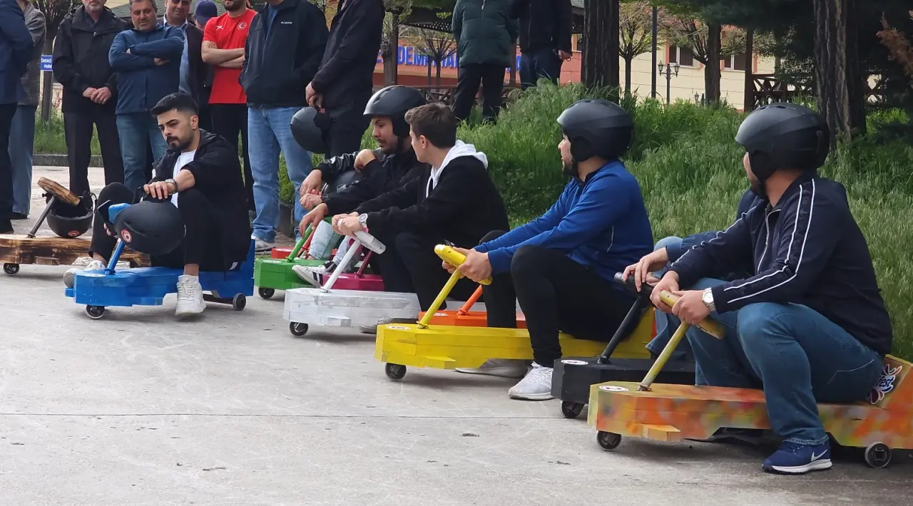 Kampüste Adrenalin Tavan Yaptı: Rampadan Aşağı Son Sürat İndiler! 3