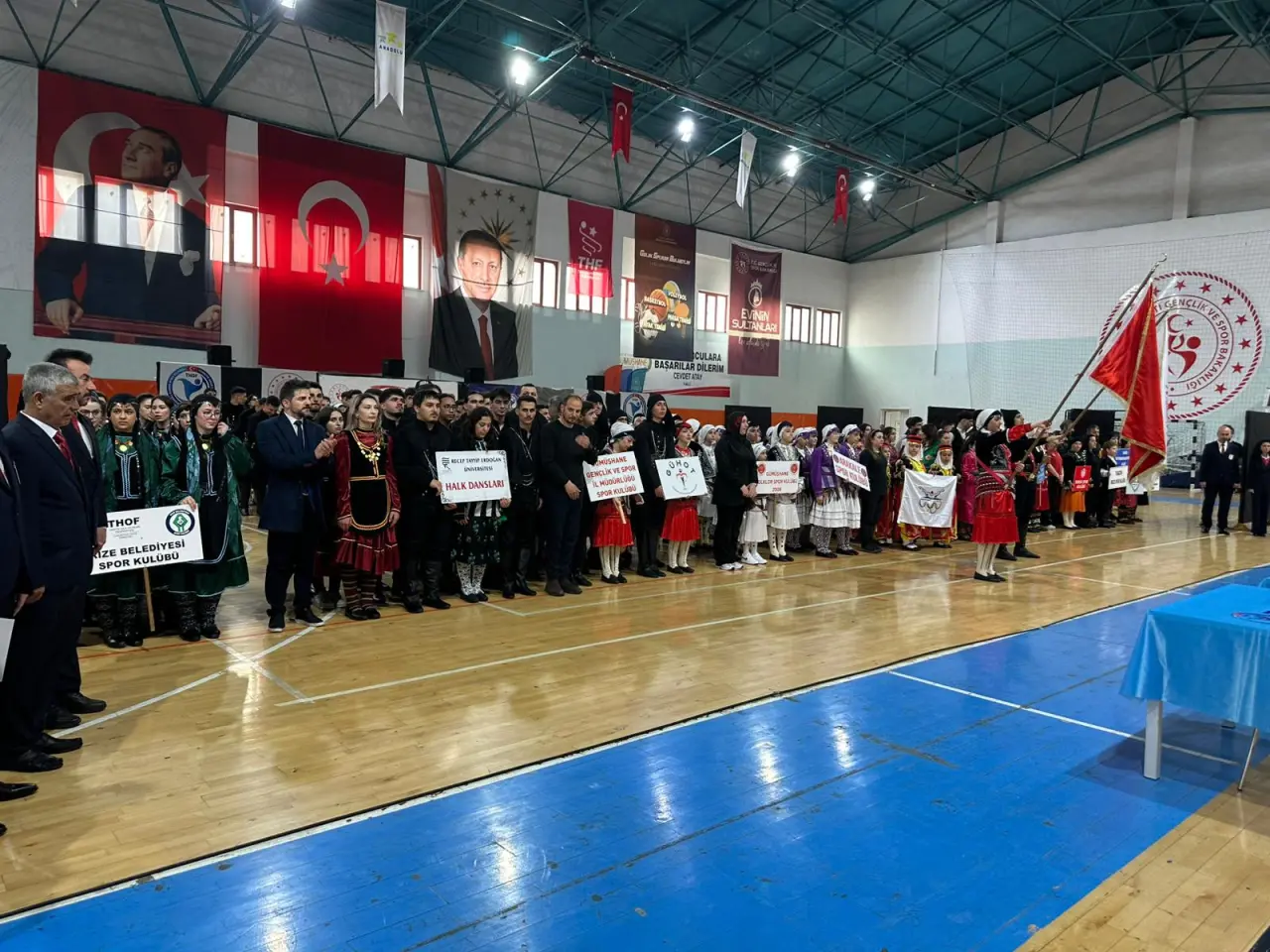 Karadeniz’in Efendisi Gümüşhane! Rakiplerini Tek Tek Eleyip Şampiyonluk Kürsüsüne Çıktılar 4