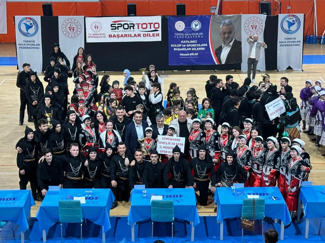 Karadeniz’in Efendisi Gümüşhane! Rakiplerini Tek Tek Eleyip Şampiyonluk Kürsüsüne Çıktılar 8