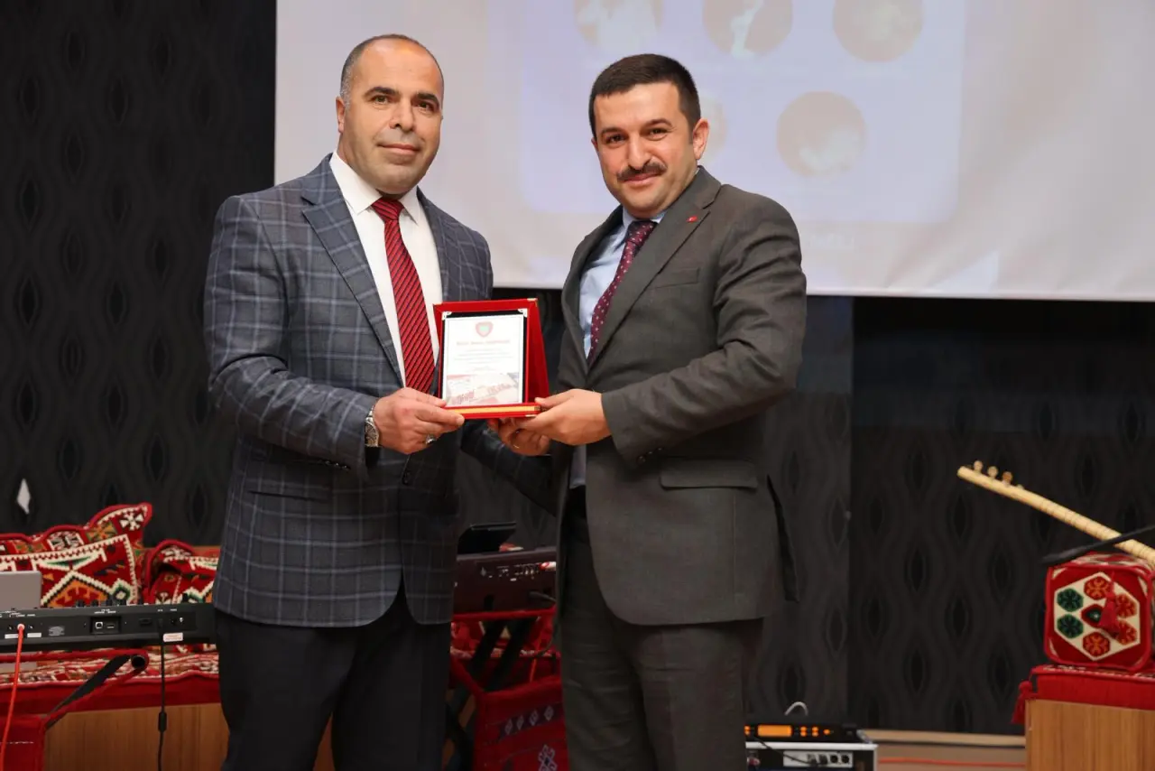 Kelkit’te Kültürel Miras Rüzgarı: "Gönülden Süzülen Ezgiler" Programı Büyük İlgi Gördü 7
