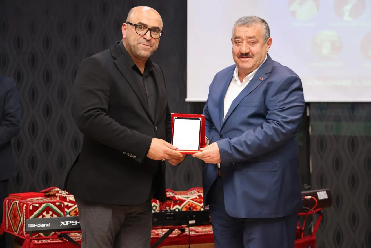 Kelkit’te Kültürel Miras Rüzgarı: "Gönülden Süzülen Ezgiler" Programı Büyük İlgi Gördü 2