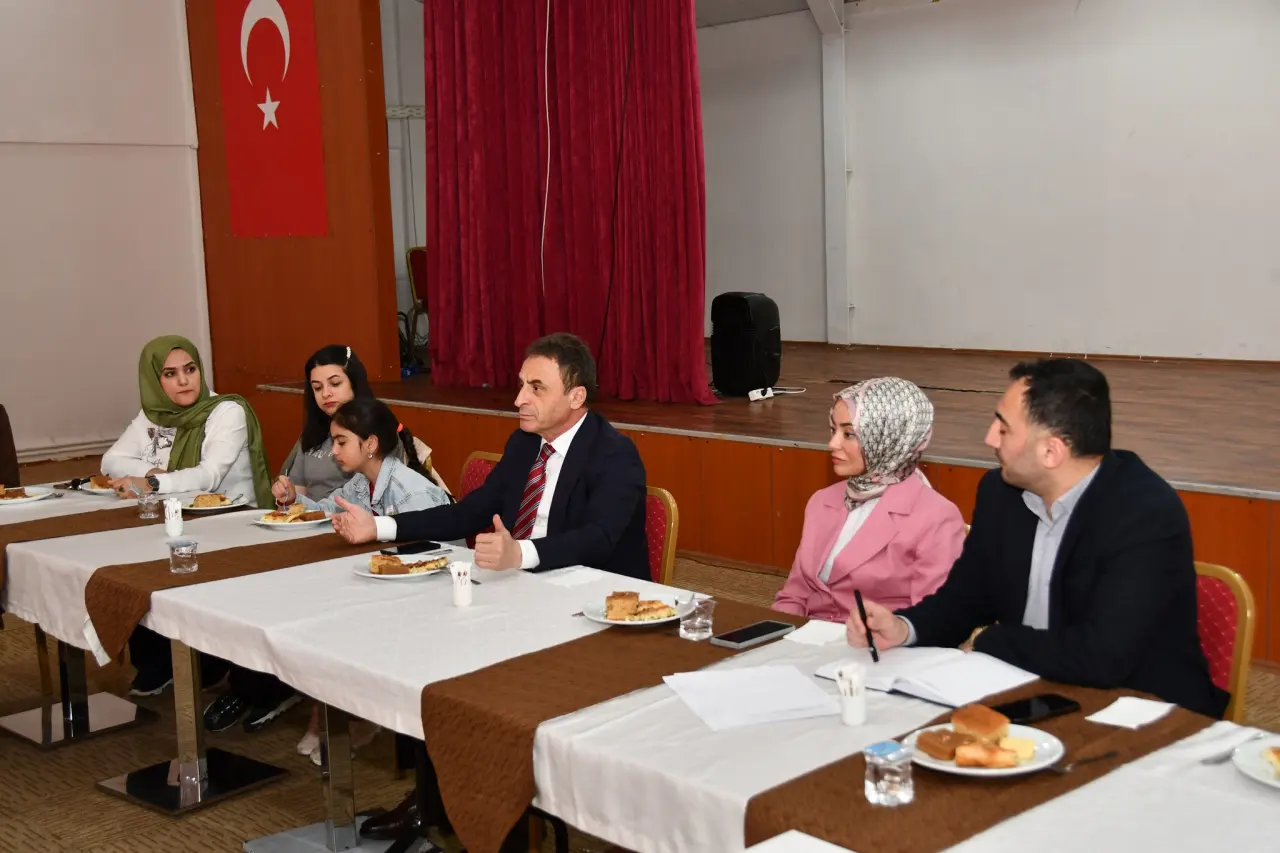 Matematik Öğretmenleri Zigana’da Toplandı: Eğitimde Yeni Dönem Mercek Altına Alındı! 4