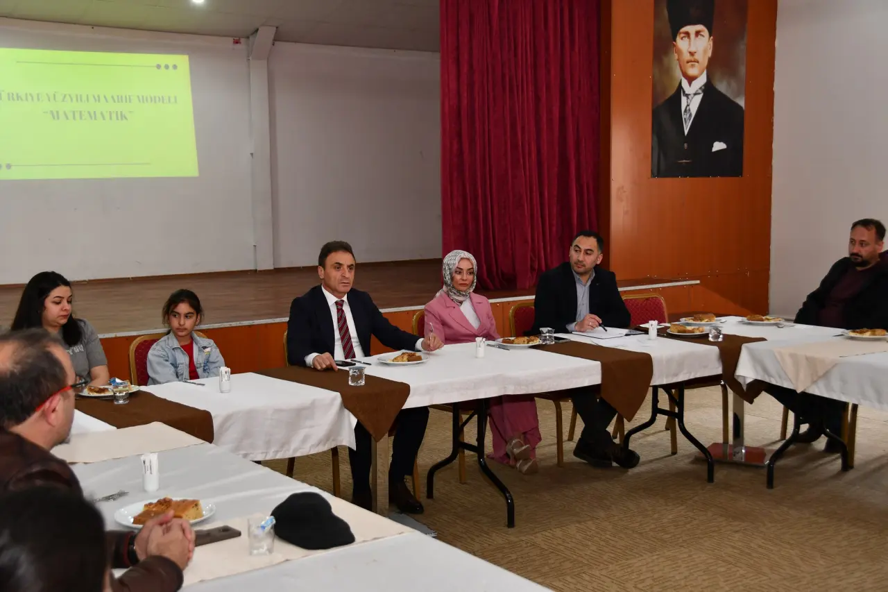 Matematik Öğretmenleri Zigana’da Toplandı: Eğitimde Yeni Dönem Mercek Altına Alındı! 2