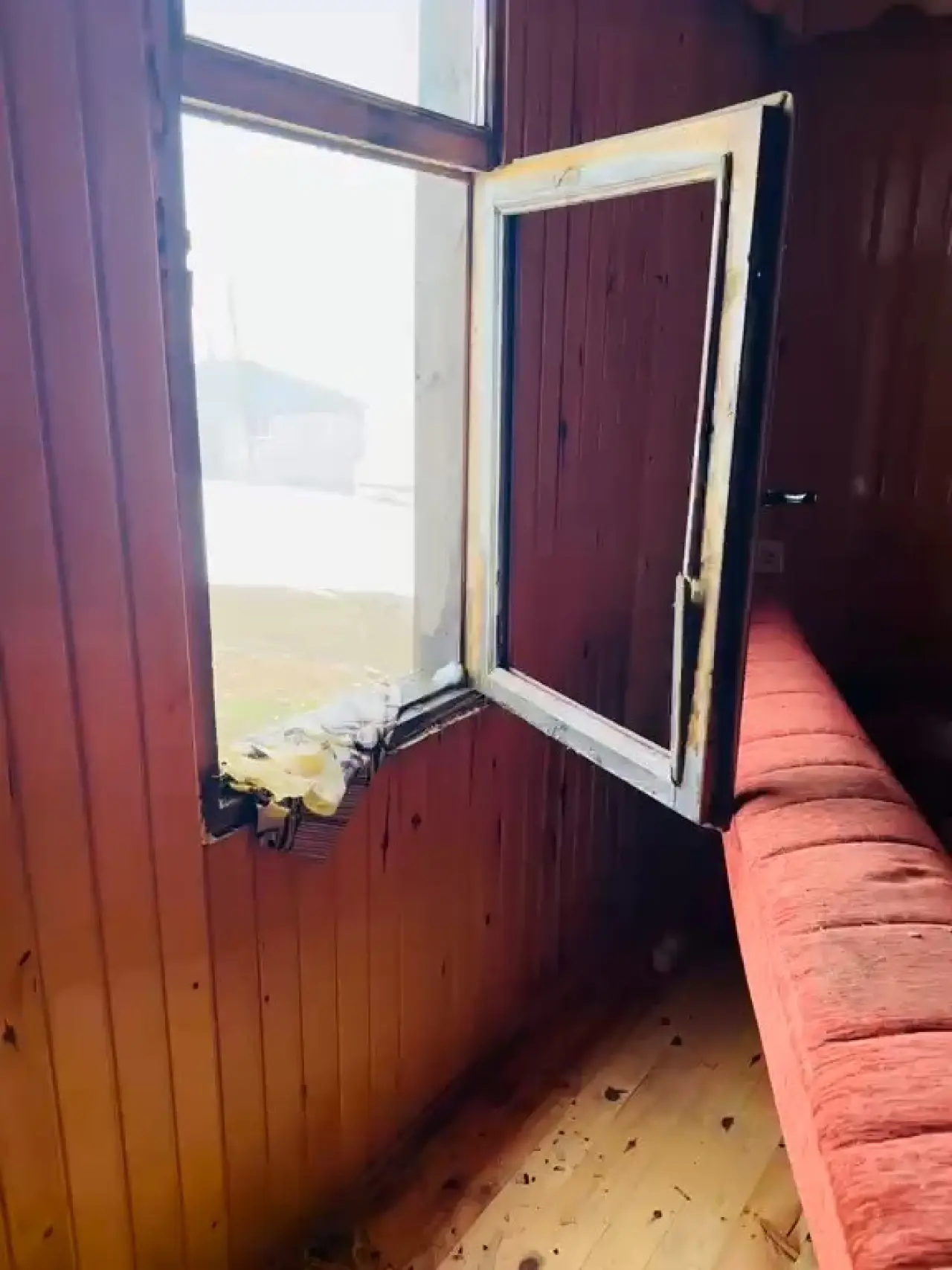 Minarli Yaylası'nda ayı kabusu: Bir gecede evleri talan ettiler 4