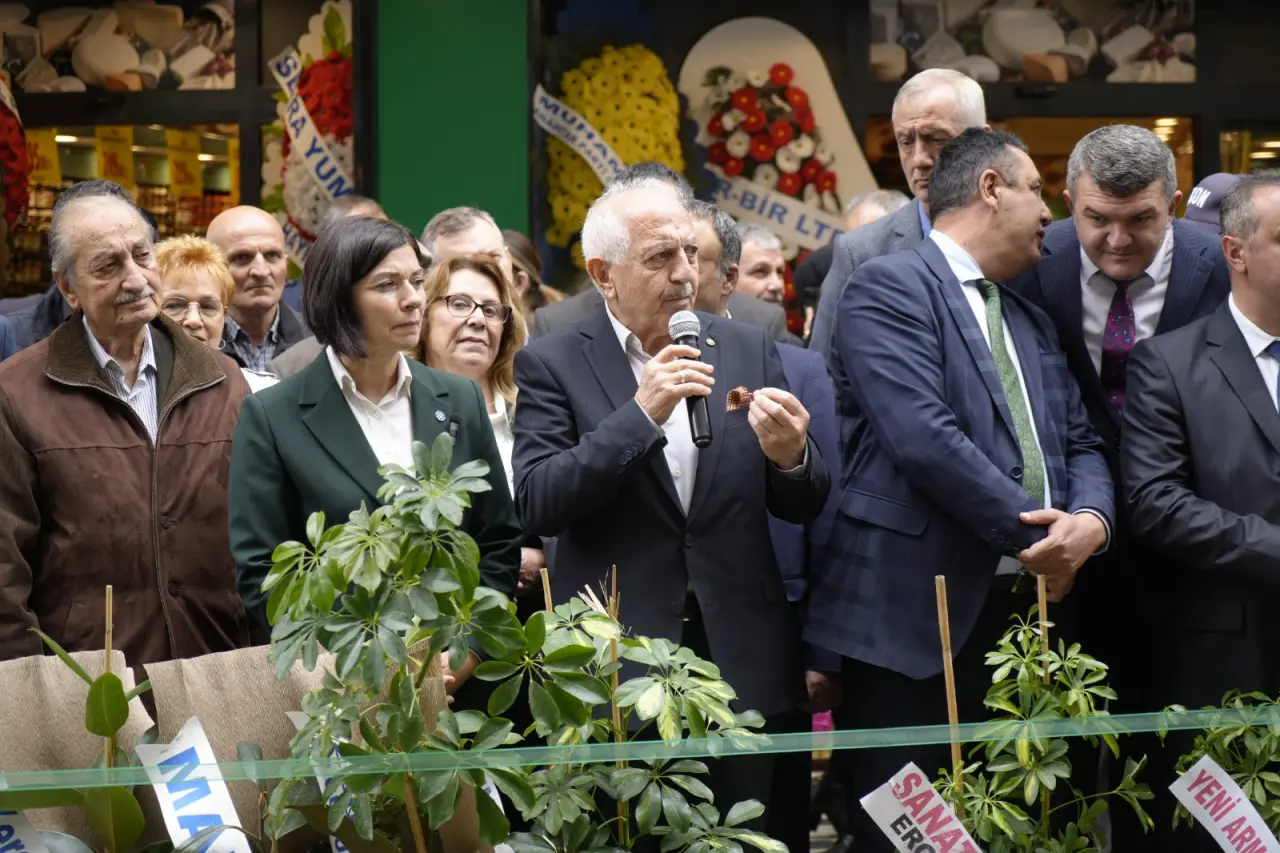 Peynirci Baba'nın 182. Mağazası Gümüşhane'de Hizmete Açıldı 6