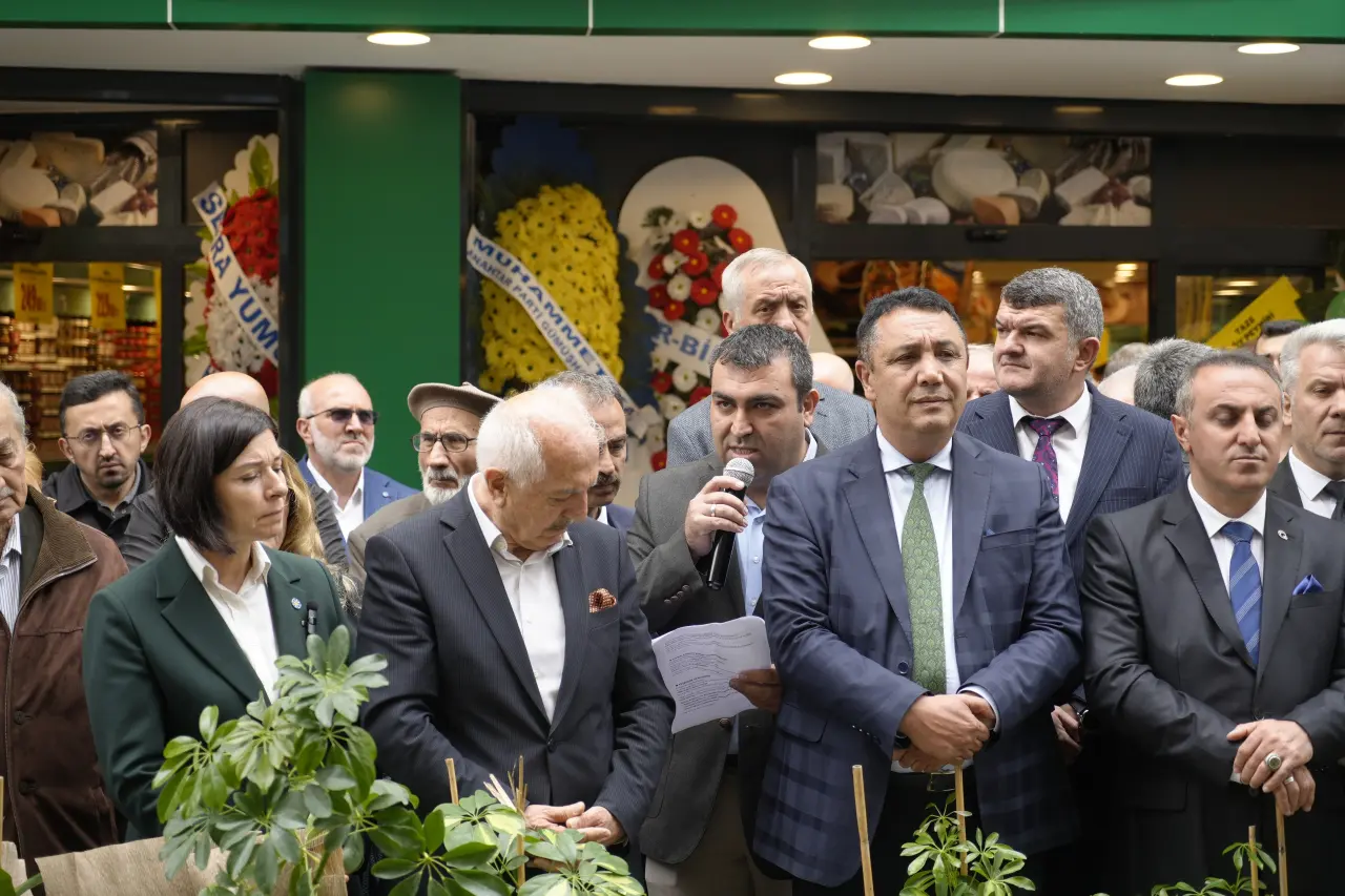 Peynirci Baba'nın 182. Mağazası Gümüşhane'de Hizmete Açıldı 8
