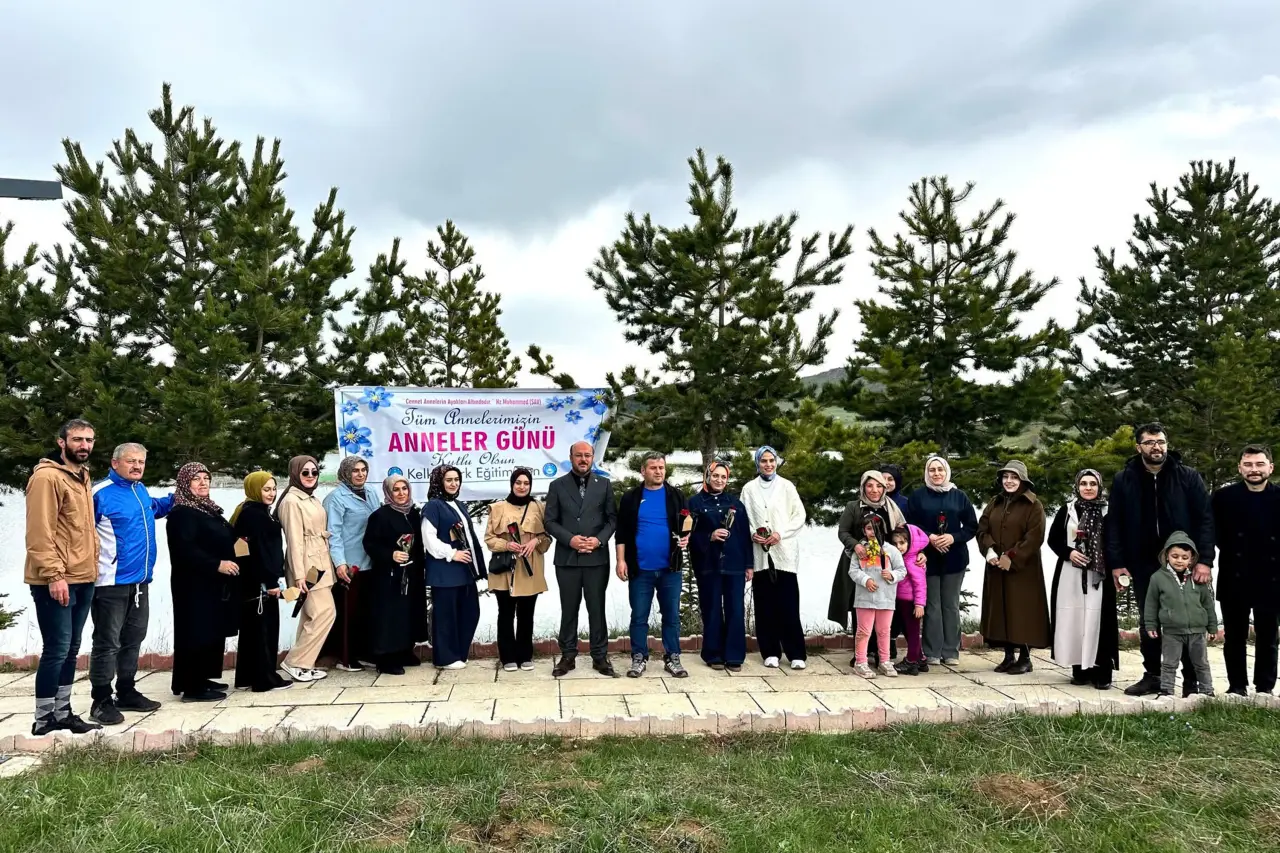 Türk Eğitim-Sen Kelkit Temsilciliği Ernek Yaylası’nda Anneler Günü Etkinliği Düzenledi 9