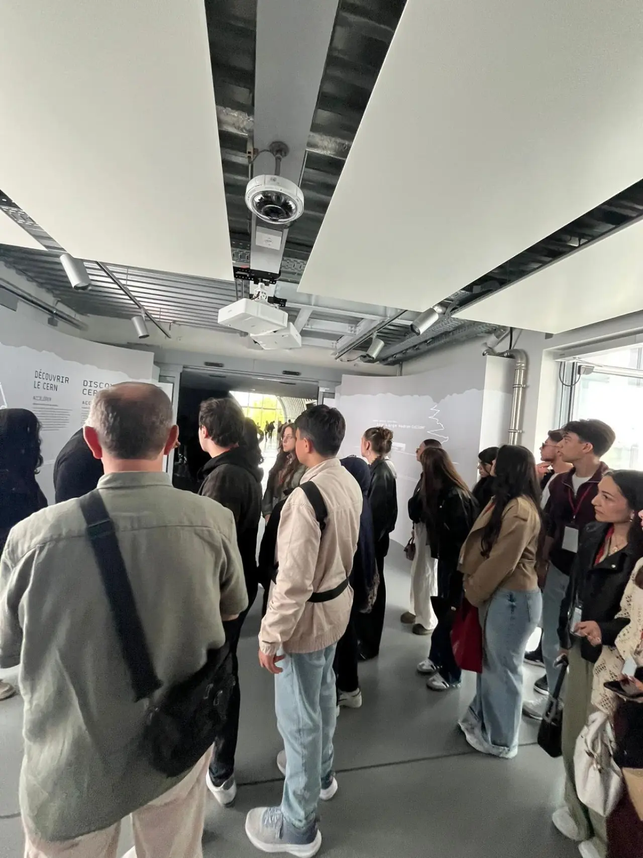 Türk Telekom Fen Lisesi 'Zirve'yi CERN Laboratuvarlarına Taşıdı 23