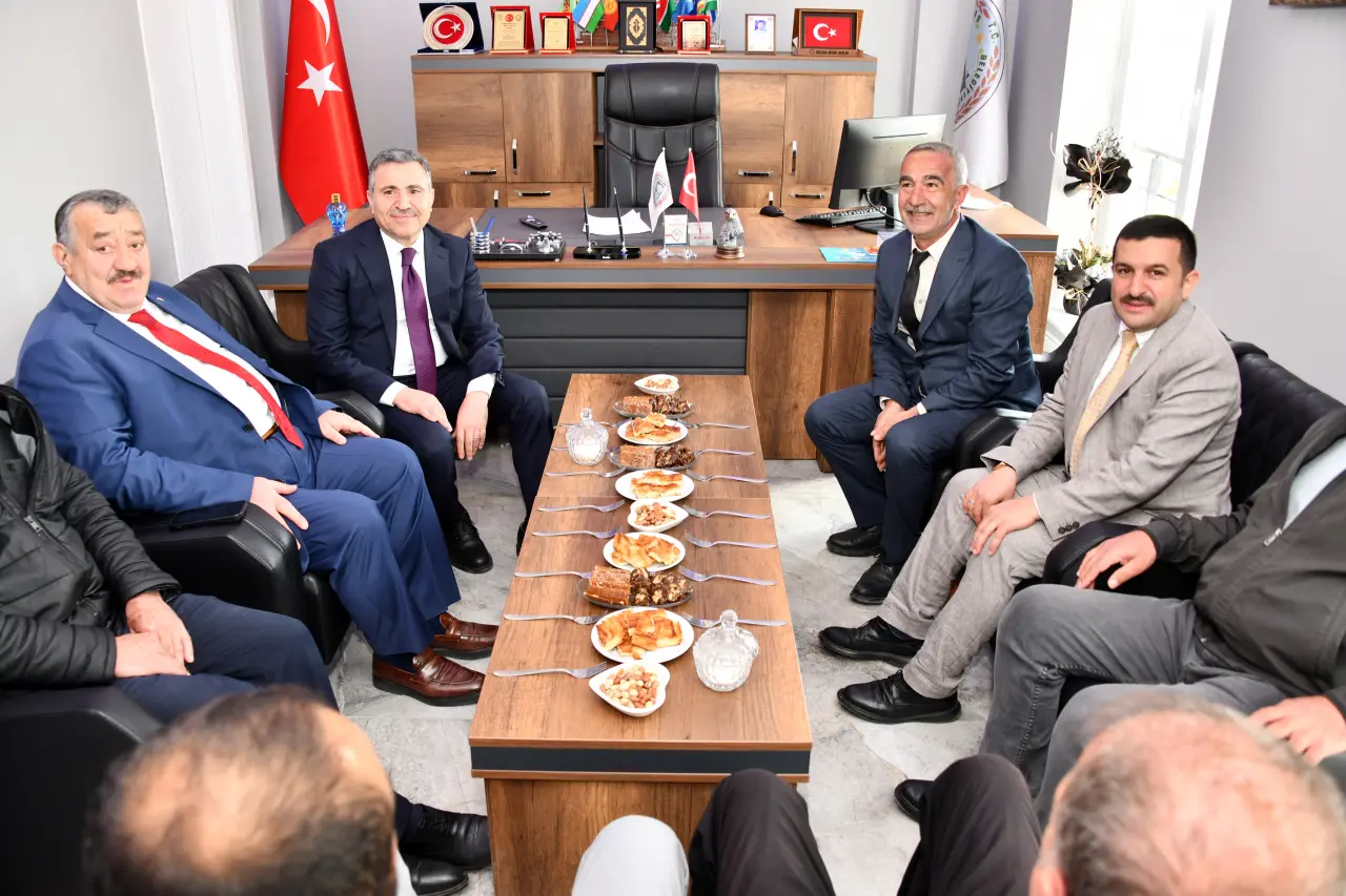 Vali Cevdet Atay Kelkit ilçesinde geniş kapsamlı incelemelerde bulundu 32